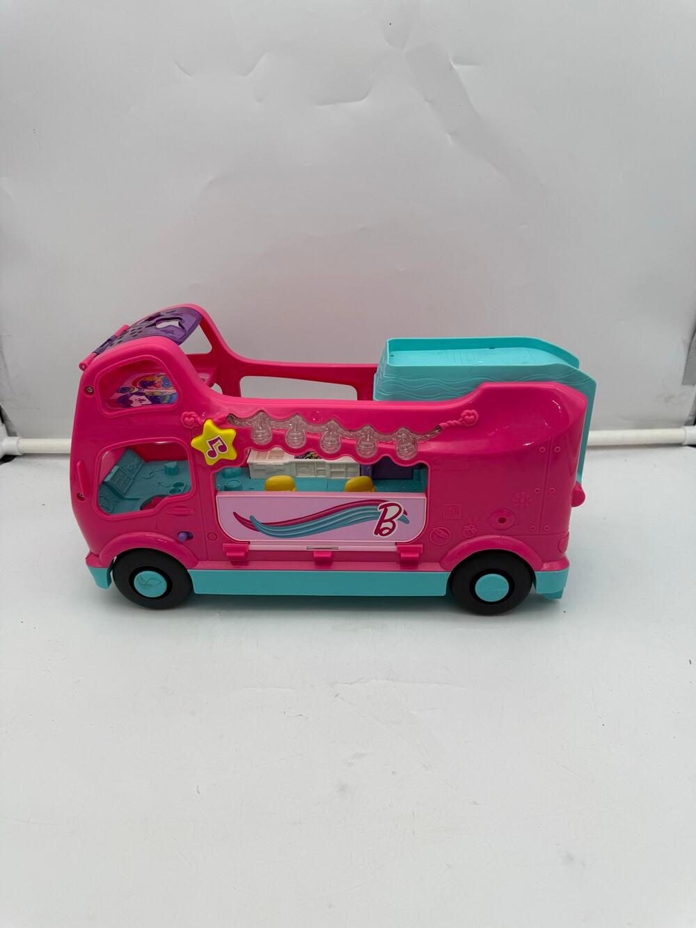 Barbie Dream Camper RV Pink Teal Toy Vehicle Camper Van